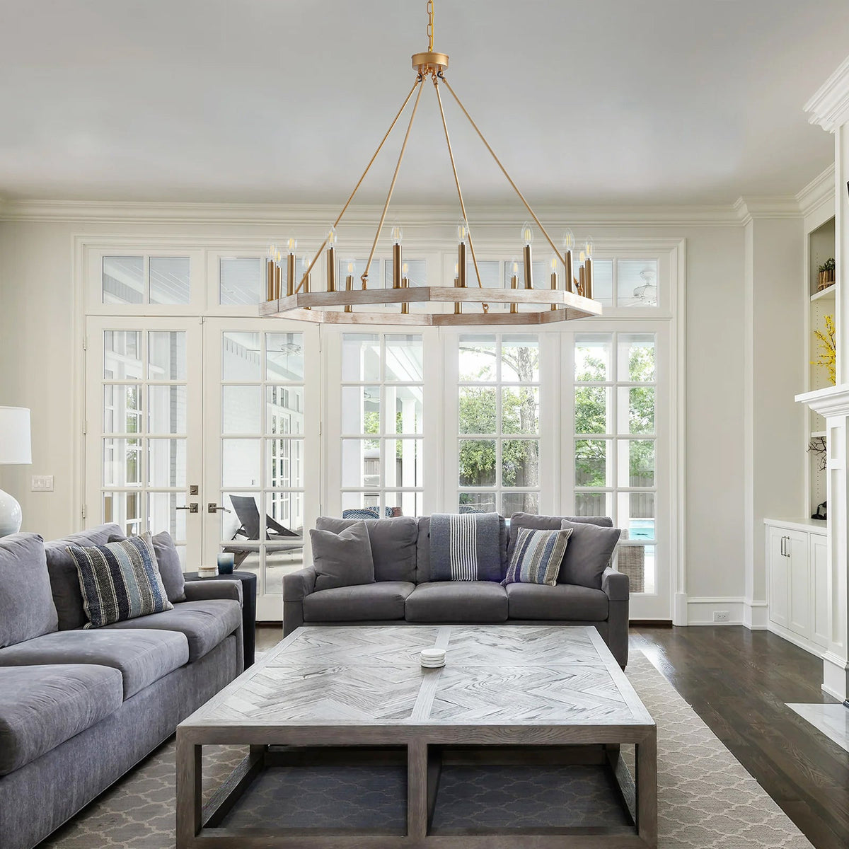 16-Lights Classic Adjustable Wheel-Shape Chandelier
