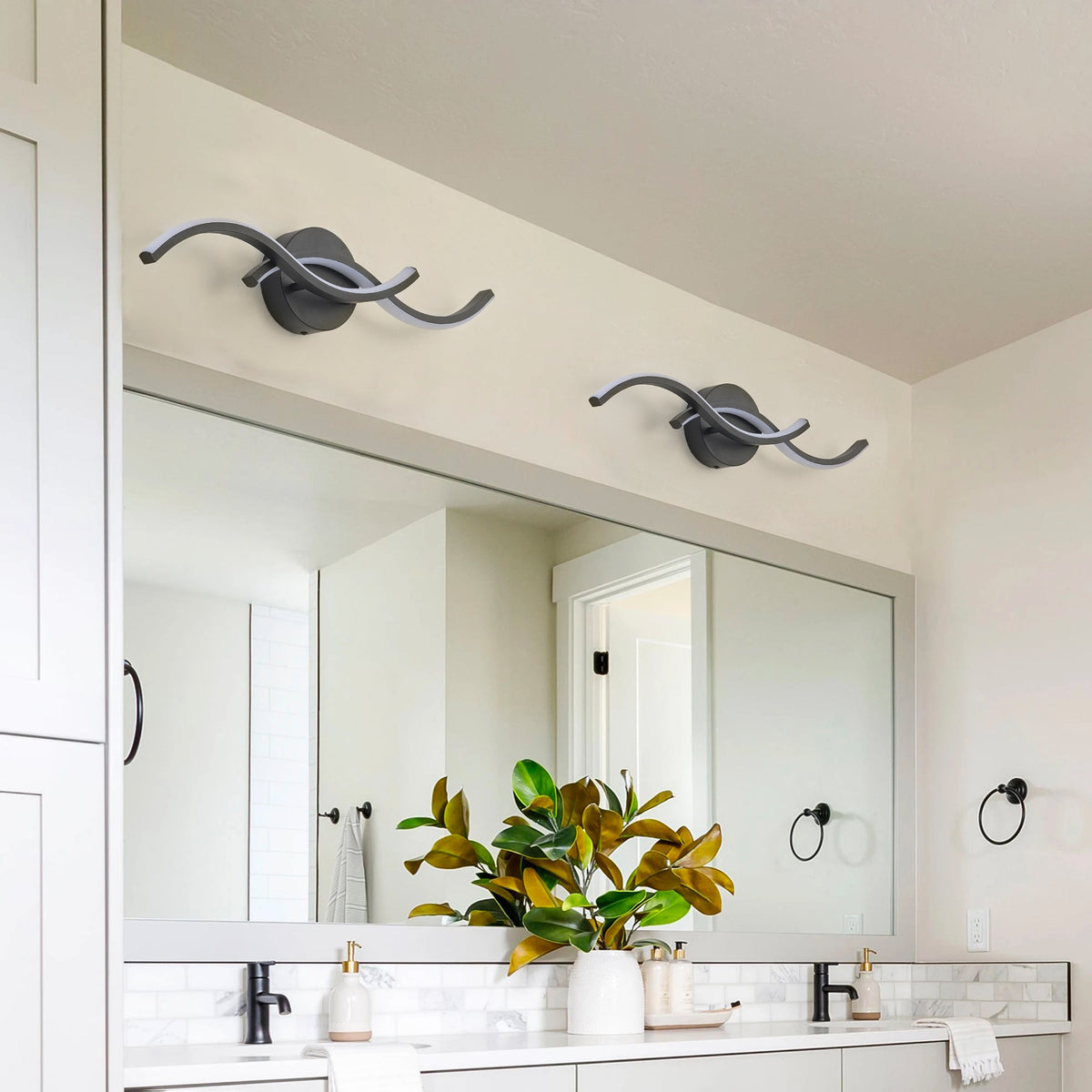 1-Light Curved Lines Design LED Bathroom Vanity Lighting