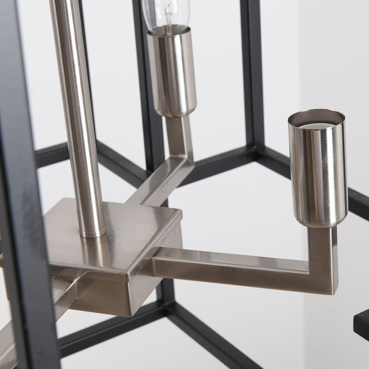 Lighting’s partial detail picture,silver