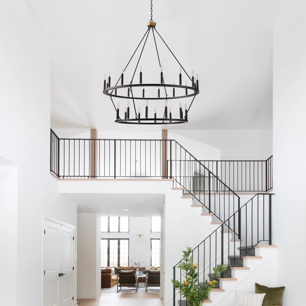 28-Lights Candle Wagon Wheel Design Chandelier